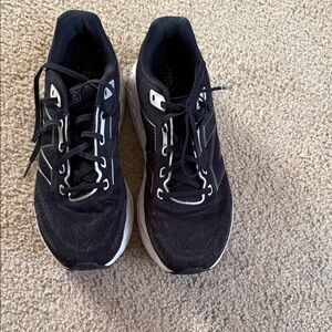 New Balance Women's Black and White Sneakers